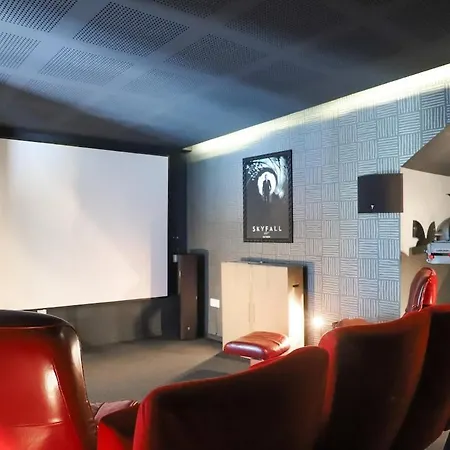 Luxury Contemporary With Mountain Views Pool Cinema Hot Tub * Urrugne