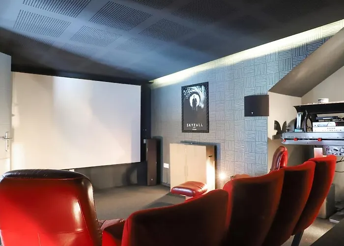 Luxury Contemporary With Mountain Views Pool Cinema Hot Tub * Urrugne